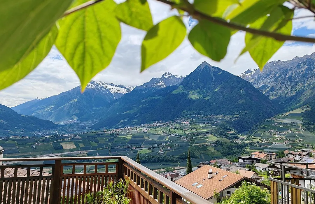 Schenna Garni Eden Bed&Breakfast-1